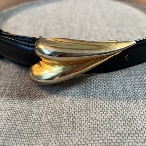Stunning Vintage Black leather belt with gold heart.